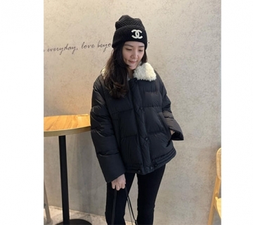羊羔毛領修身鴨絨外套