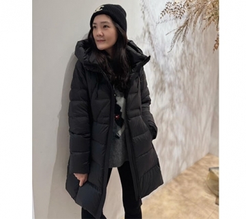 質感連帽收腰鵝絨外套